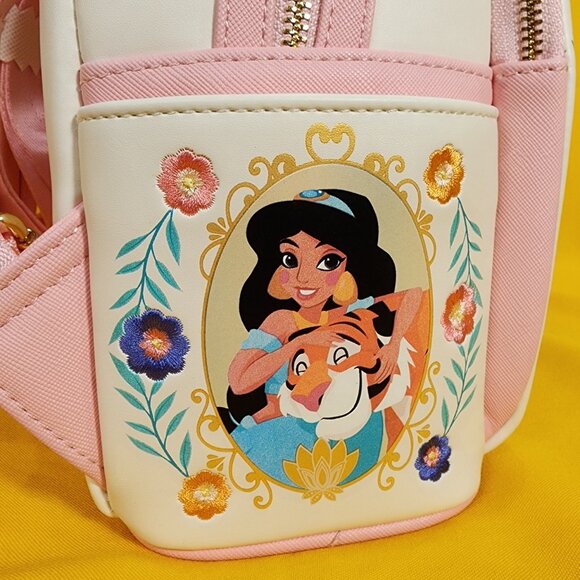 Loungefly Disney Princess & Sidekicks Floral Portraits Mini Backpack NEW - Picture 8 of 16
